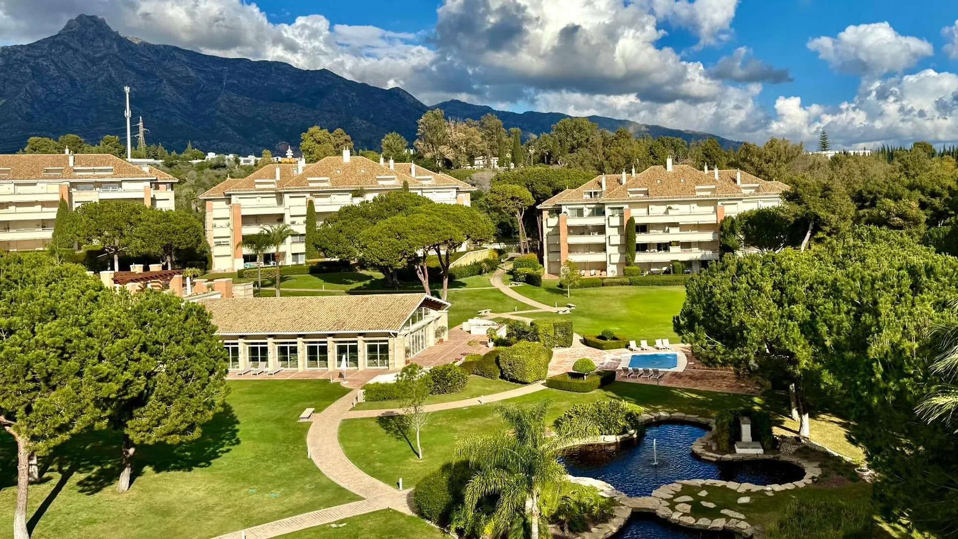 Unique Duplex Penthouse On Golden Mile Apartment Marbella