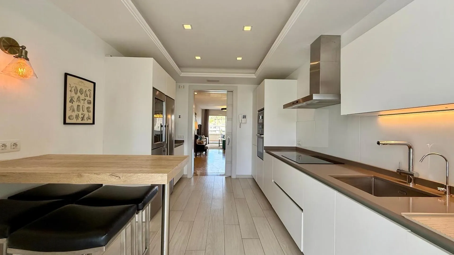 Apartmán Unique Duplex Penthouse On Golden Mile Marbella